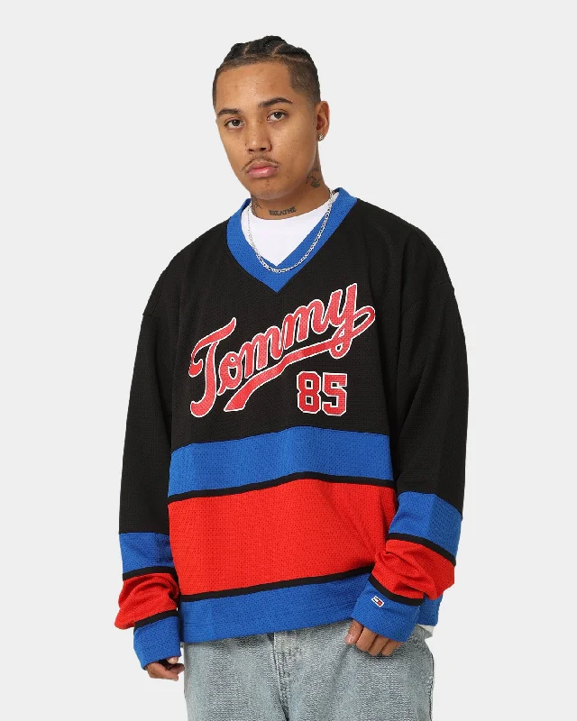 Tommy Jeans TJM Boxy College 85 V-Neck Jersey Black Festive Jersey Tee