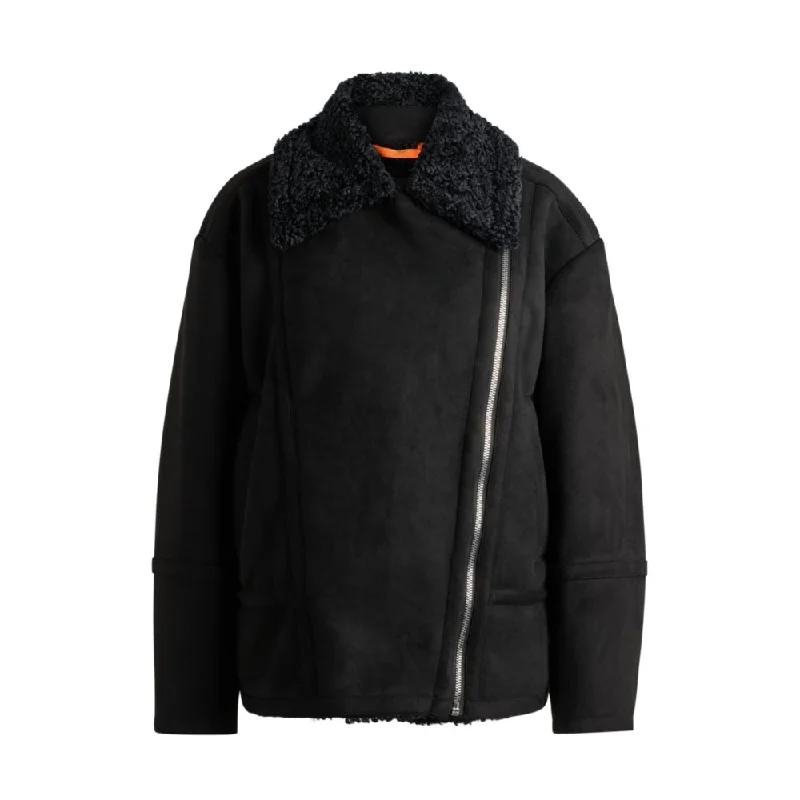 Aviator-style jacket in faux suede with faux shearling Snapped Jacket Toggled Jacket Drawstring Jacket Aviator-style jacket in faux suede with faux shearling Snapped Jacket Toggled Jacket Drawstring Jacket