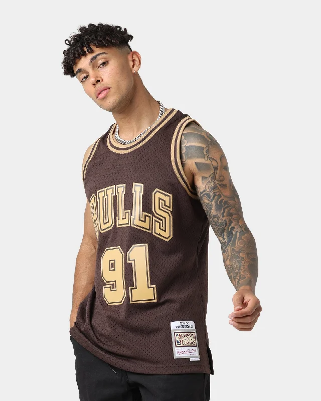 Mitchell & Ness Chicago Bulls Dennis Rodman #91 '97-'98 Lux Brown Swingman Jersey Baroque Brown Emerald Green Jersey Tee