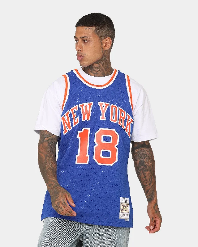 Mitchell & Ness Phil Jackson New York Knicks #18 '72-'73 Swingman Jersey Royal Party Jersey Tee