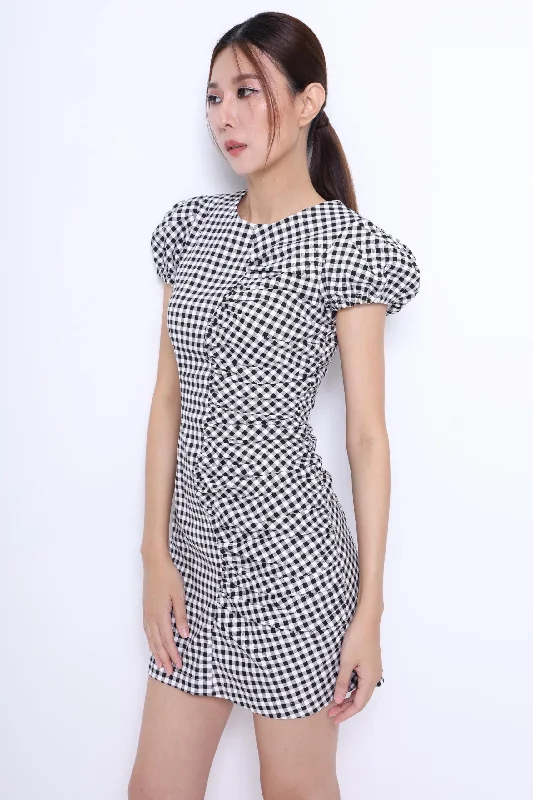BLACK CHECKERED