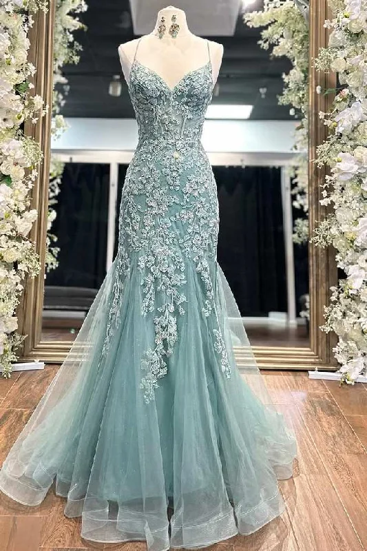Stunning Spaghetti Straps Lace Appliques Mermaid V-Neck Long Prom Dress