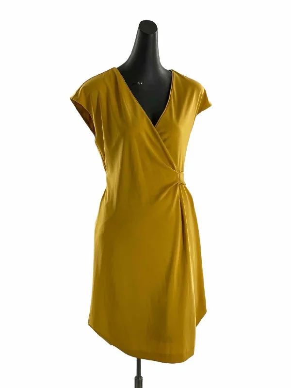 Ann Taylor Size 4 Yellow Dress