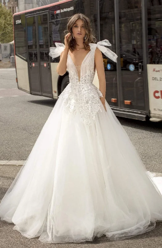 Tarik Ediz - 93927 Tie Sleeve Plunging Tulle A-line Gown