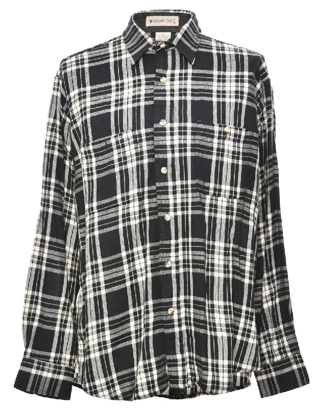Long Sleeved Black Checked Shirt - L Cozy Warm Stylish
