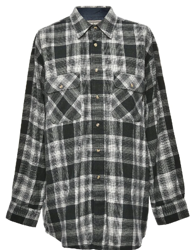 Long Sleeved Black Checked Shirt - XL Collared Crew Neck Turtle Neck