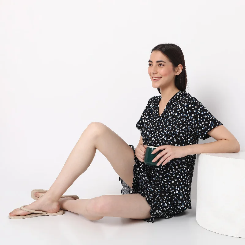 Regular Fit Printed T-shirt with Shorts Sleepwear Set Print Jacquard Patchwork
